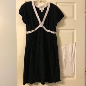 Ann Taylor Loft black and white vneck dress